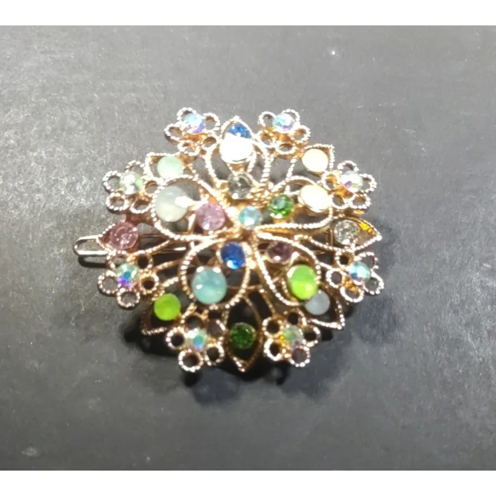 Hair Barrette Floral design Rhinestone Elegant Feminine Green Yellow Gold...